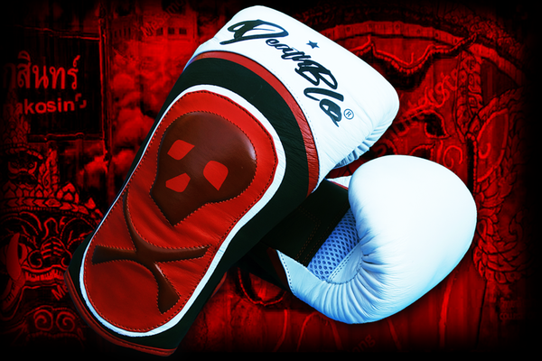 The HAMMER Muay Thai glove.
